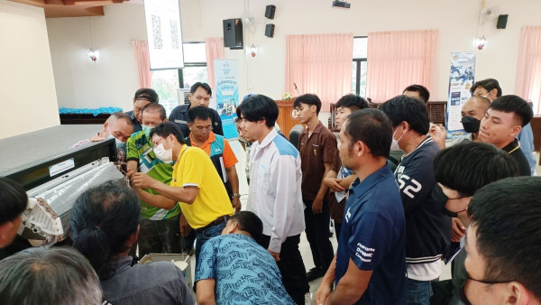 ไดกิ้น ร่วมกับศูนย์ CVM จัดโครงการ “ช่างแอร์ดีดี” อบรมความรู้อาชีวศึกษาภาคเหนือ สร้างช่างเครื่องปรับอากาศคุณภาพ