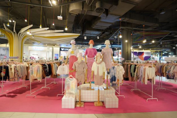 เมญ่าฯ เปิดโซนใหม่เอาใจสายแฟชั่น "Street Fashion 2021"