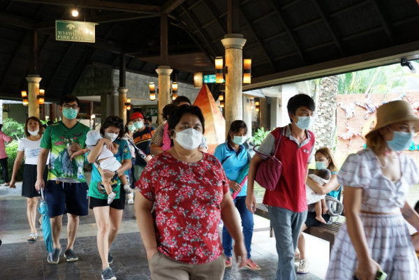 เชียงใหม่ไนท์ซาฟารี สุดคึกคัก นักท่องเที่ยวตอบรับดีในวันช่วงหยุดยาว