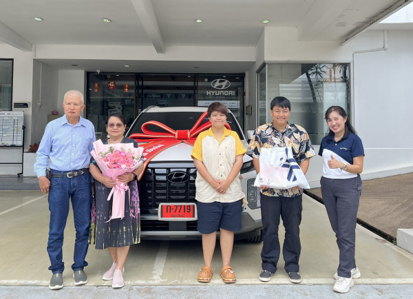 เอชดีเจมอเตอร์ ฮุนไดเชียงใหม่ ส่งมอบรถ Hyundai PALISADE Prestige ให้ลูกค้าคนพิเศษ พร้อมขอบคุณในโอกาสมาเป็นครอบครัวฮุนได