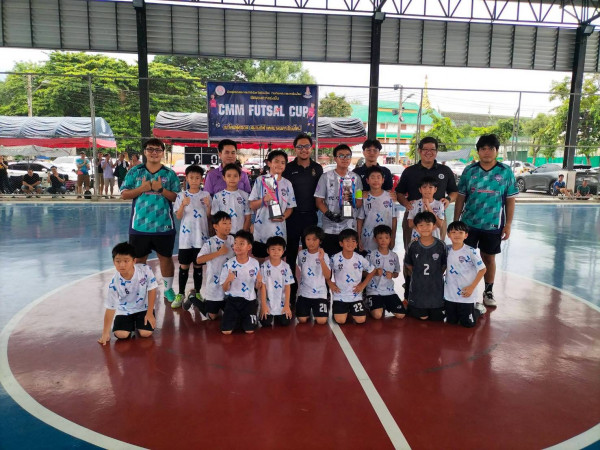 ซีเอ็มเอ็มฟุตซอล ได้แชมป์ครบ2รุ่น