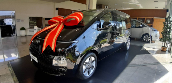 HYUNDAI STARIA #ฮุนไดสตาร์เรีย สัมผัสใหม่ของการเดินทาง