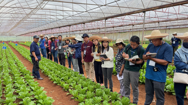 มูลนิธิโครงการหลวง ร่วมกับ สวพส. จัดอบรมเชิงปฏิบัติการ ในหลักสูตรการประยุกต์ใช้โครงการหลวงโมเดล  ในการพัฒนาพื้นที่สูงอย่างยั่งยืนภายใต้สถานการณ์วูก้าเวิลด์