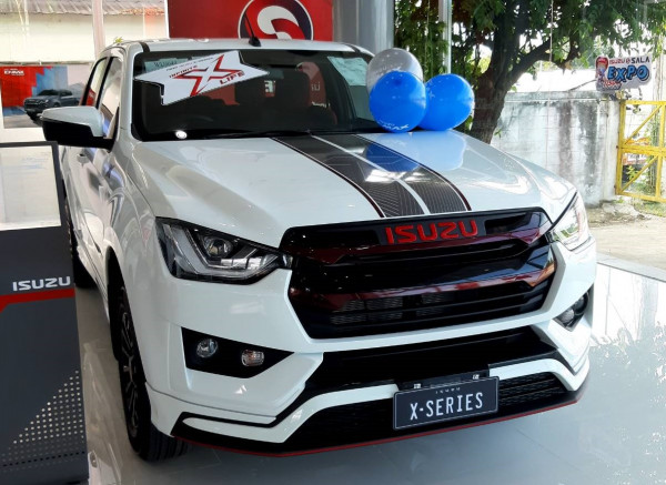 อีซูซุ ศาลา เชียงใหม่เปิดตัวกระบะหลายรุ่นพร้อม ALL-NEW ISUZU MU-X