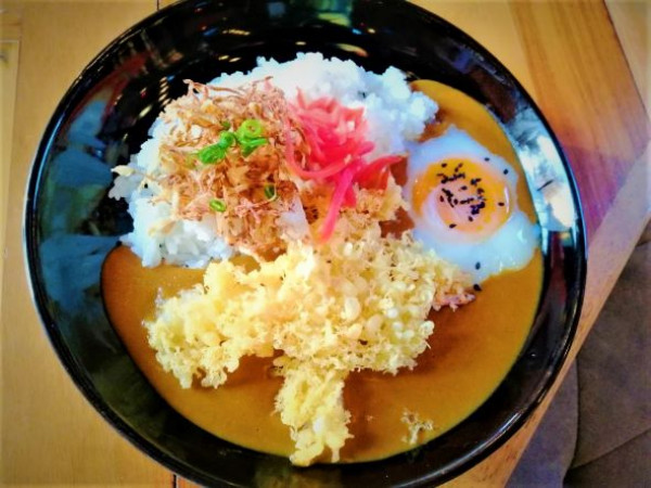 The Good View 69 Sushi Bar & Bistro  คลอดเมนูใหม่ข้าวแกง กะ-หรี่ ไข่ออนเซ็น